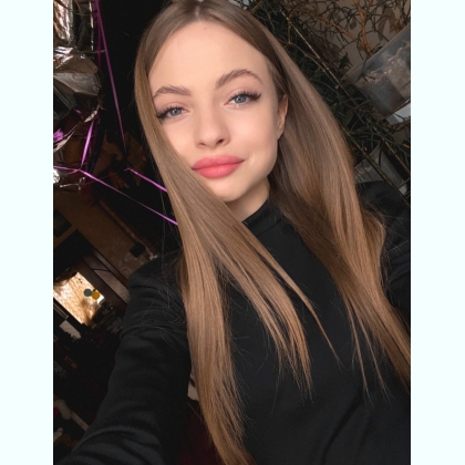     ,,