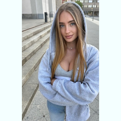 ,   ,,